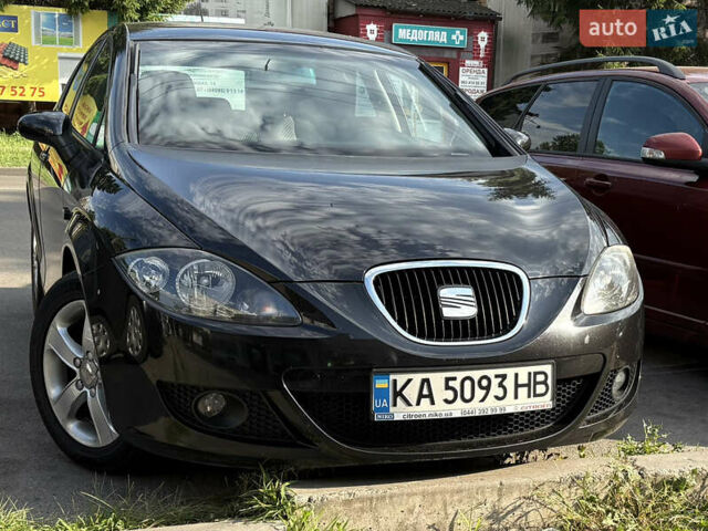 Черный Сеат Леон, объемом двигателя 1.9 л и пробегом 240 тыс. км за 6500 $, фото 1 на Automoto.ua