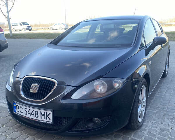 Чорний Сеат Leon, об'ємом двигуна 1.39 л та пробігом 206 тис. км за 5900 $, фото 1 на Automoto.ua