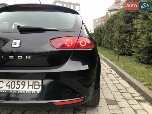 Чорний Сеат Leon, об'ємом двигуна 1.4 л та пробігом 210 тис. км за 6900 $, фото 1 на Automoto.ua