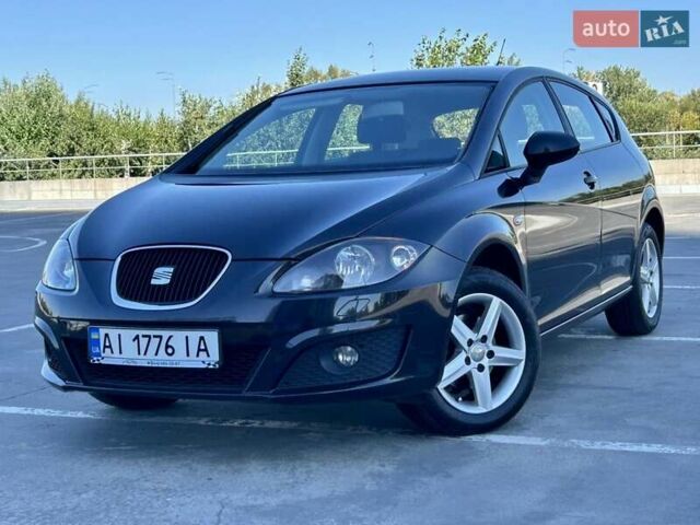 Чорний Сеат Leon, об'ємом двигуна 1.39 л та пробігом 90 тис. км за 9300 $, фото 1 на Automoto.ua