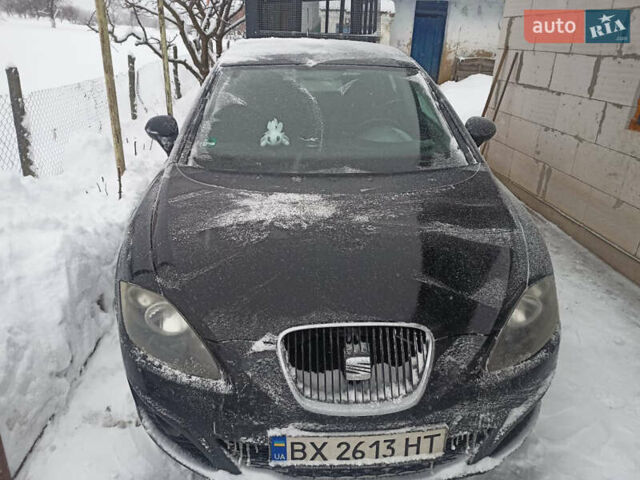 Чорний Сеат Leon, об'ємом двигуна 1.2 л та пробігом 205 тис. км за 6300 $, фото 1 на Automoto.ua