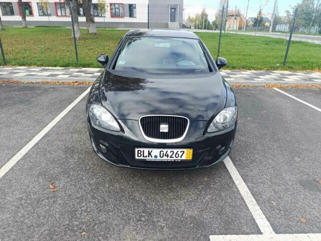 Чорний Сеат Leon, об'ємом двигуна 1.4 л та пробігом 200 тис. км за 5999 $, фото 1 на Automoto.ua