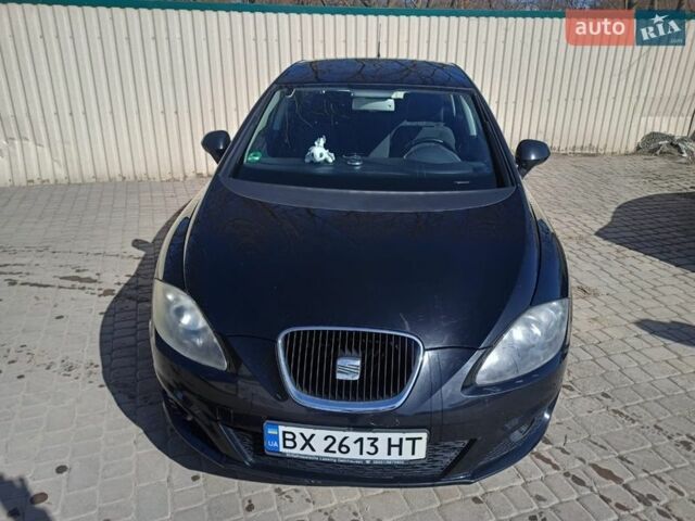 Чорний Сеат Leon, об'ємом двигуна 1.2 л та пробігом 205 тис. км за 5800 $, фото 1 на Automoto.ua