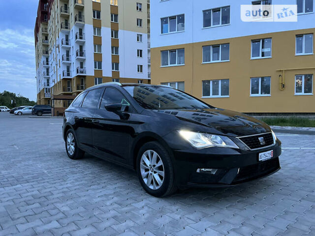 Чорний Сеат Leon, об'ємом двигуна 2 л та пробігом 240 тис. км за 15500 $, фото 1 на Automoto.ua