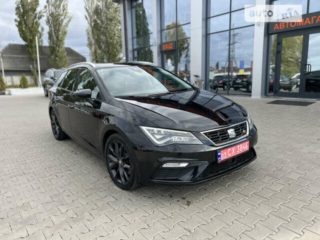 Черный Сеат Леон, объемом двигателя 2 л и пробегом 209 тыс. км за 17600 $, фото 1 на Automoto.ua
