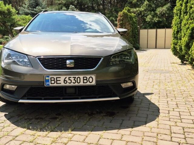 Коричневий Сеат Leon, об'ємом двигуна 2 л та пробігом 104 тис. км за 18000 $, фото 1 на Automoto.ua