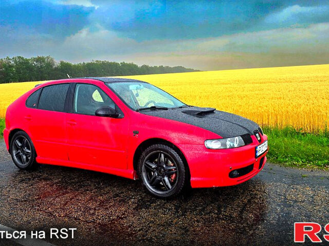 Червоний Сеат Leon, об'ємом двигуна 1.8 л та пробігом 260 тис. км за 4300 $, фото 1 на Automoto.ua