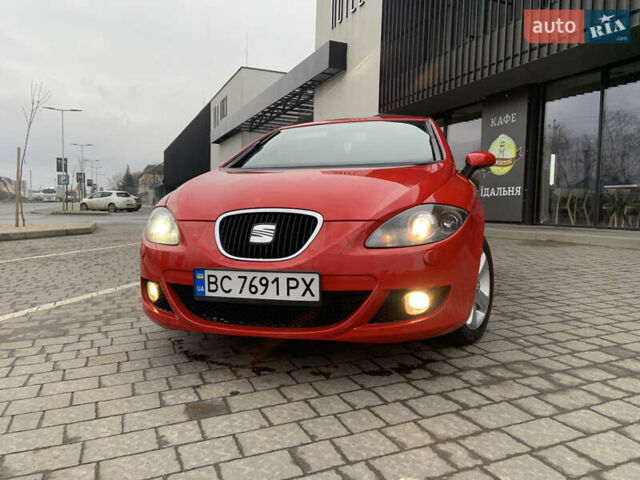 Красный Сеат Леон, объемом двигателя 1.98 л и пробегом 270 тыс. км за 5500 $, фото 1 на Automoto.ua