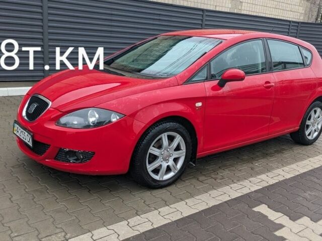 Красный Сеат Леон, объемом двигателя 2 л и пробегом 108 тыс. км за 5499 $, фото 1 на Automoto.ua