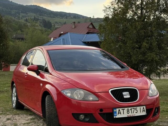Красный Сеат Леон, объемом двигателя 1.4 л и пробегом 217 тыс. км за 4800 $, фото 1 на Automoto.ua