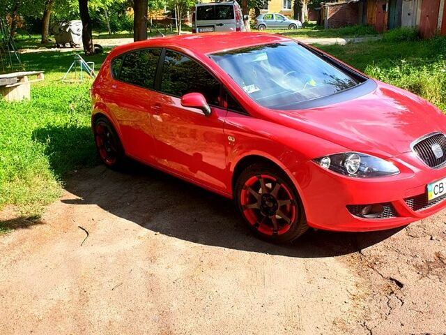 Червоний Сеат Leon, об'ємом двигуна 2 л та пробігом 0 тис. км за 6700 $, фото 1 на Automoto.ua