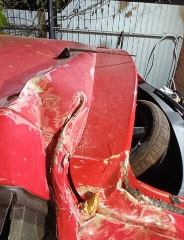 Червоний Сеат Leon, об'ємом двигуна 1.6 л та пробігом 152 тис. км за 4000 $, фото 1 на Automoto.ua