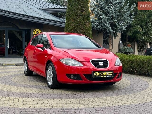 Червоний Сеат Leon, об'ємом двигуна 1.6 л та пробігом 139 тис. км за 6500 $, фото 1 на Automoto.ua