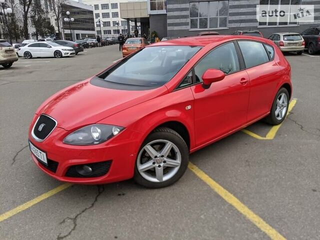 Червоний Сеат Leon, об'ємом двигуна 1.4 л та пробігом 186 тис. км за 6700 $, фото 1 на Automoto.ua