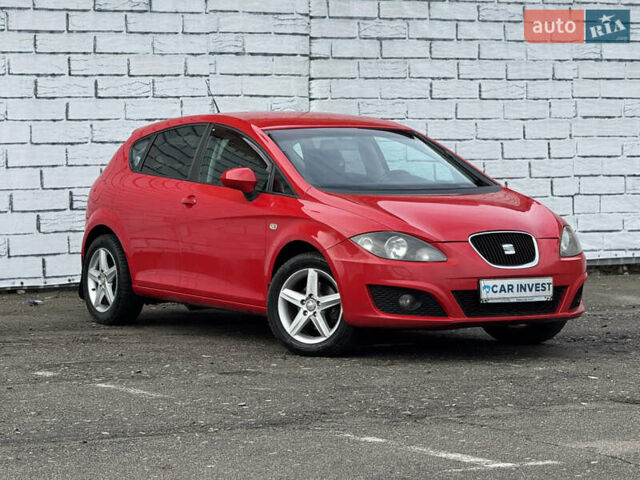 Червоний Сеат Leon, об'ємом двигуна 1.39 л та пробігом 269 тис. км за 5700 $, фото 1 на Automoto.ua