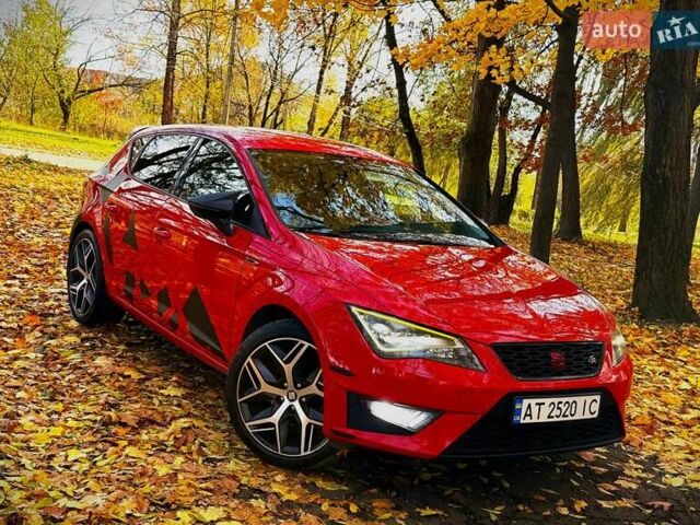 Сеат Леон 2013 в Калуше на Automoto.ua Красный Сеат Леон, объемом двигателя 1.97 л и пробегом 237 тыс. км за 12000 $, фото 1 на Automoto.ua