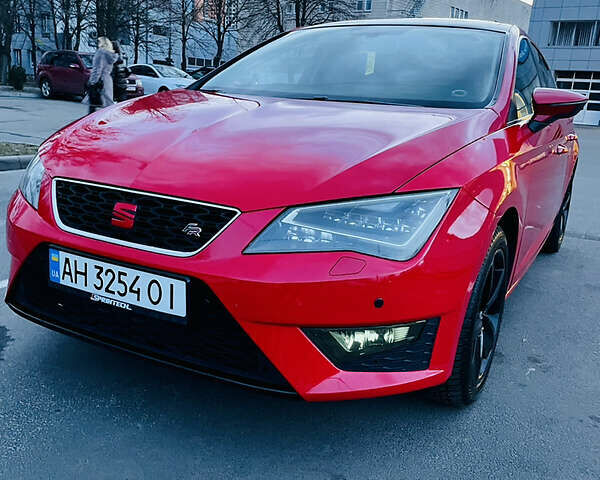 Червоний Сеат Leon, об'ємом двигуна 1.8 л та пробігом 140 тис. км за 10000 $, фото 1 на Automoto.ua