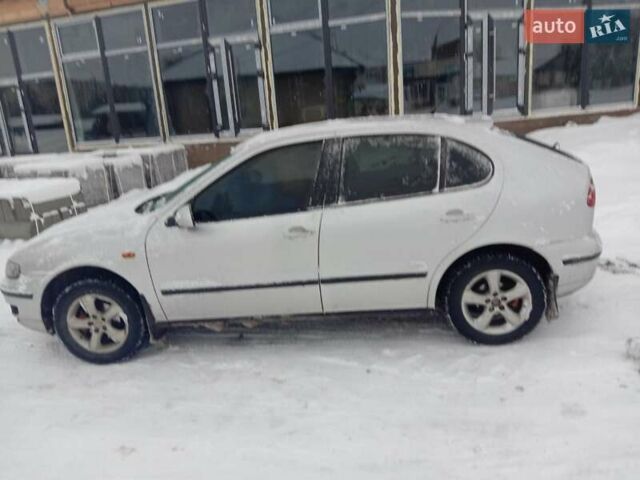 Сеат Leon, об'ємом двигуна 1.6 л та пробігом 200 тис. км за 3500 $, фото 1 на Automoto.ua