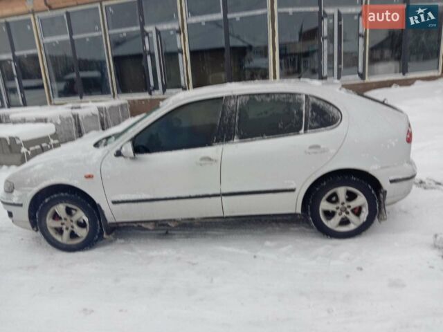 Сеат Леон, объемом двигателя 1.6 л и пробегом 200 тыс. км за 3500 $, фото 1 на Automoto.ua