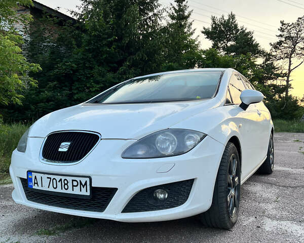 Сеат Леон, объемом двигателя 1.4 л и пробегом 122 тыс. км за 5999 $, фото 1 на Automoto.ua