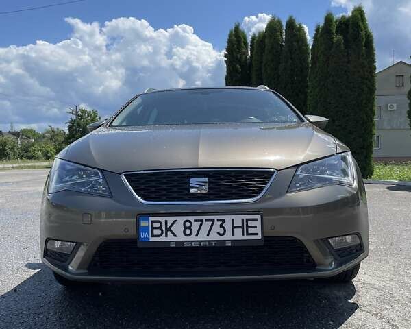 Сеат Леон, объемом двигателя 1.6 л и пробегом 204 тыс. км за 11000 $, фото 1 на Automoto.ua