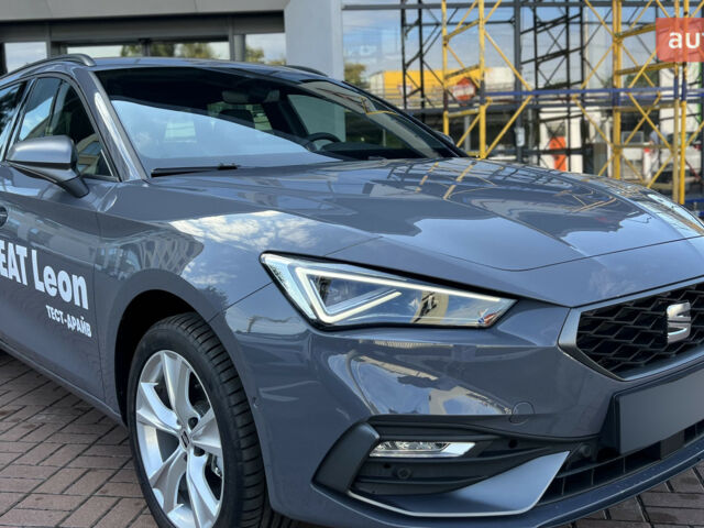 купить новое авто Сеат Леон 2025 года от официального дилера Автоцентр AUTO.RIA Сеат фото