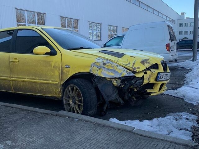 Жовтий Сеат Leon, об'ємом двигуна 1.78 л та пробігом 330 тис. км за 2800 $, фото 1 на Automoto.ua