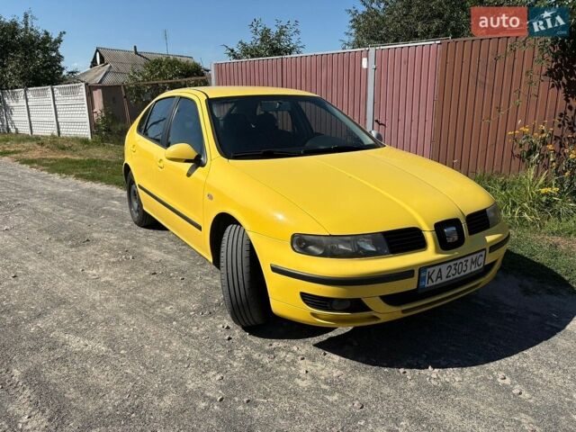 Желтый Сеат Леон, объемом двигателя 1.6 л и пробегом 269 тыс. км за 3500 $, фото 1 на Automoto.ua