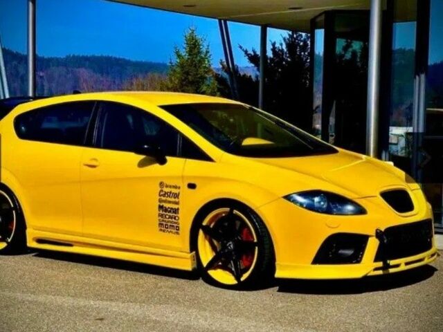 Жовтий Сеат Leon, об'ємом двигуна 2 л та пробігом 206 тис. км за 8100 $, фото 1 на Automoto.ua