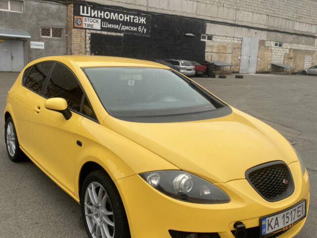 Желтый Сеат Леон, объемом двигателя 2 л и пробегом 197 тыс. км за 5000 $, фото 1 на Automoto.ua