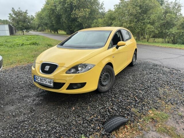 Жовтий Сеат Leon, об'ємом двигуна 1.6 л та пробігом 248 тис. км за 3600 $, фото 1 на Automoto.ua