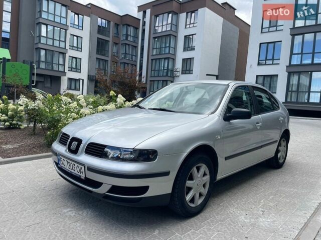 Сірий Сеат Leon, об'ємом двигуна 1.6 л та пробігом 254 тис. км за 2999 $, фото 1 на Automoto.ua