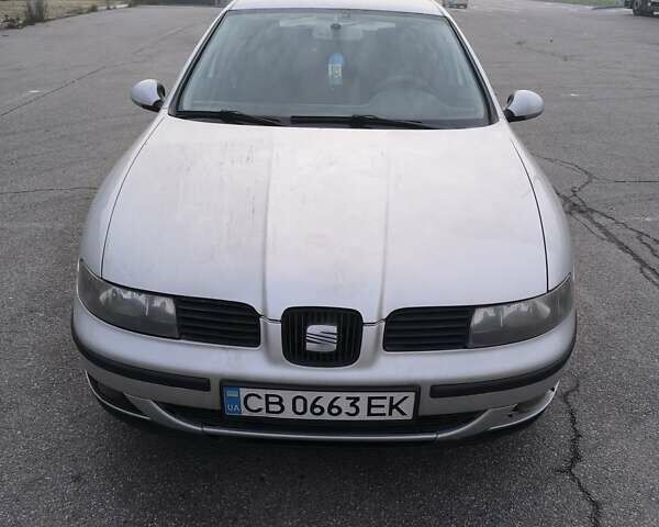 Серый Сеат Леон, объемом двигателя 1.8 л и пробегом 270 тыс. км за 3500 $, фото 1 на Automoto.ua