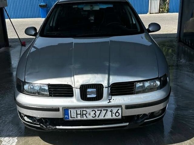 Серый Сеат Леон, объемом двигателя 2 л и пробегом 423 тыс. км за 2200 $, фото 1 на Automoto.ua