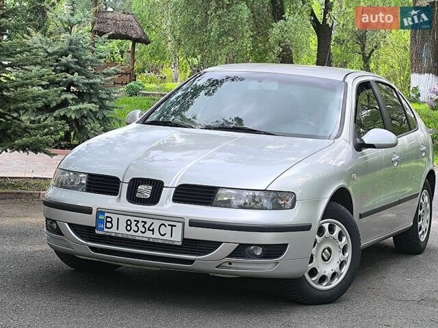 Серый Сеат Леон, объемом двигателя 1.6 л и пробегом 213 тыс. км за 3400 $, фото 1 на Automoto.ua