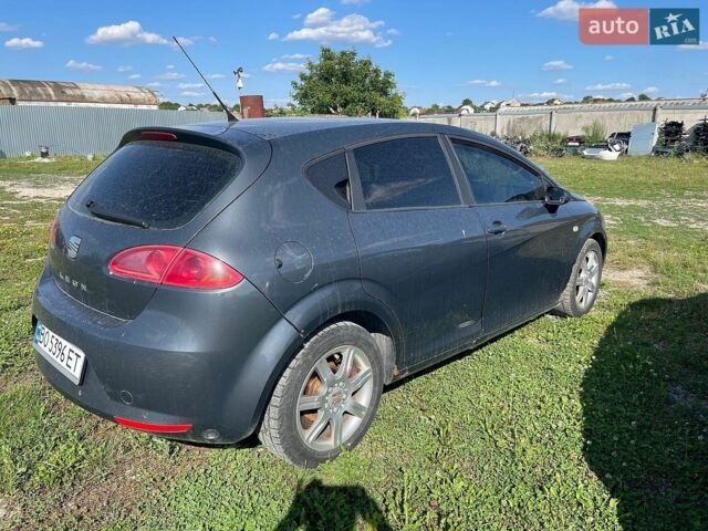 Сірий Сеат Leon, об'ємом двигуна 1.6 л та пробігом 300 тис. км за 1499 $, фото 1 на Automoto.ua