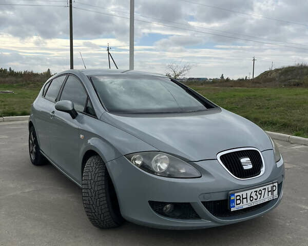 Сеат Леон 2006 в Измаиле на Automoto.ua Серый Сеат Леон, объемом двигателя 1.6 л и пробегом 190 тыс. км за 5149 $, фото 1 на Automoto.ua
