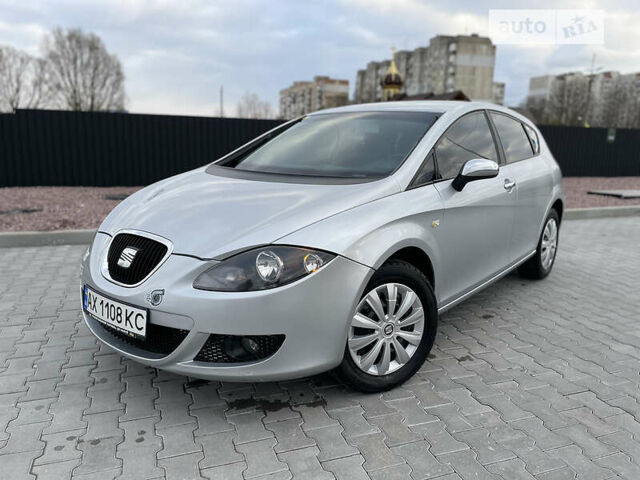 Сірий Сеат Leon, об'ємом двигуна 1.6 л та пробігом 188 тис. км за 4250 $, фото 1 на Automoto.ua