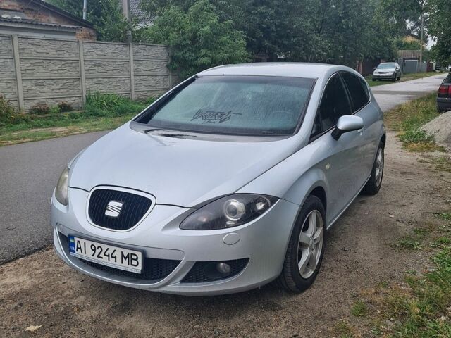 Сірий Сеат Leon, об'ємом двигуна 1.6 л та пробігом 189 тис. км за 6300 $, фото 1 на Automoto.ua