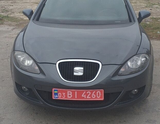 Сірий Сеат Leon, об'ємом двигуна 1.8 л та пробігом 212 тис. км за 4700 $, фото 1 на Automoto.ua