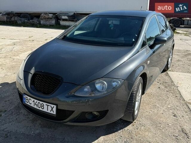 Серый Сеат Леон, объемом двигателя 1.4 л и пробегом 194 тыс. км за 5200 $, фото 1 на Automoto.ua