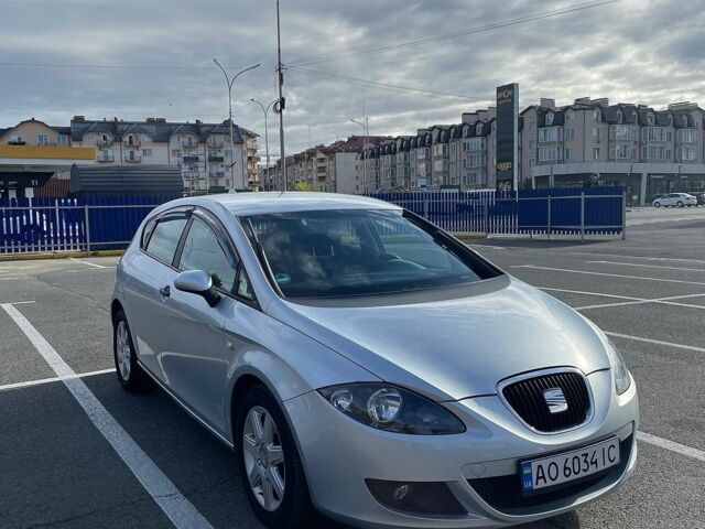 Сірий Сеат Leon, об'ємом двигуна 1.9 л та пробігом 288 тис. км за 3900 $, фото 1 на Automoto.ua