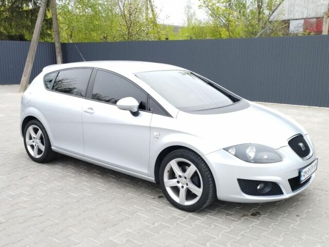 Сірий Сеат Leon, об'ємом двигуна 1.4 л та пробігом 178 тис. км за 6550 $, фото 1 на Automoto.ua