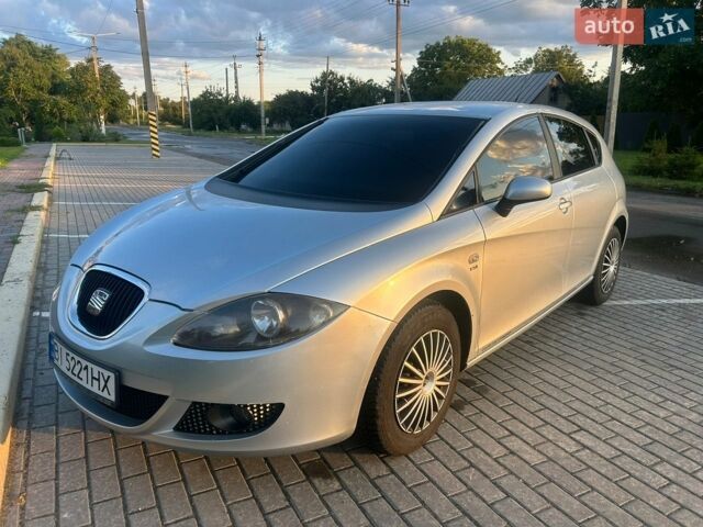 Сірий Сеат Leon, об'ємом двигуна 1.4 л та пробігом 240 тис. км за 5399 $, фото 1 на Automoto.ua