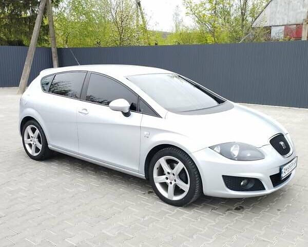 Сірий Сеат Leon, об'ємом двигуна 1.4 л та пробігом 178 тис. км за 6550 $, фото 1 на Automoto.ua