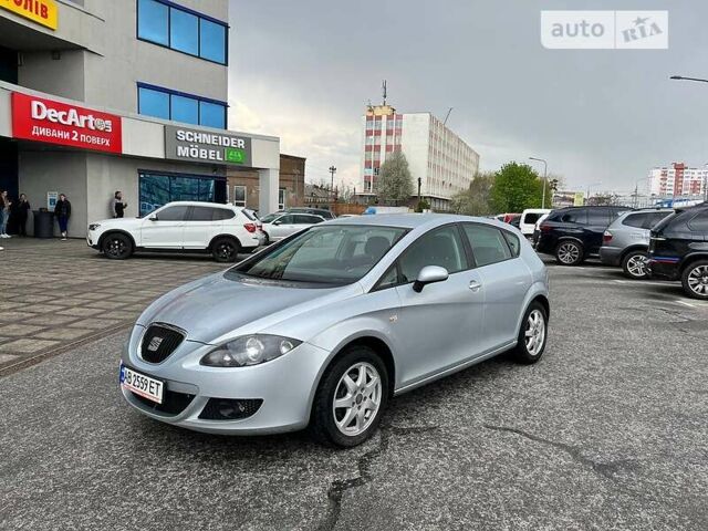 Сірий Сеат Leon, об'ємом двигуна 1.6 л та пробігом 158 тис. км за 5999 $, фото 1 на Automoto.ua