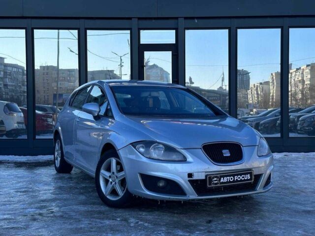 Сірий Сеат Leon, об'ємом двигуна 1.6 л та пробігом 228 тис. км за 6990 $, фото 1 на Automoto.ua