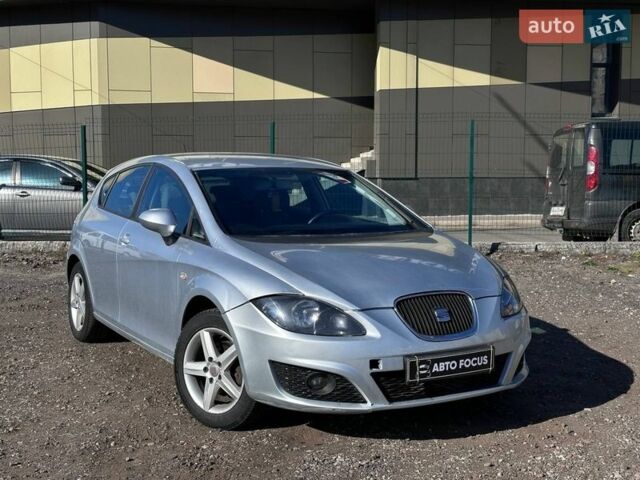 Сірий Сеат Leon, об'ємом двигуна 1.6 л та пробігом 228 тис. км за 5790 $, фото 1 на Automoto.ua