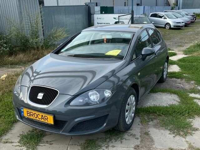 Сірий Сеат Leon, об'ємом двигуна 1.6 л та пробігом 195 тис. км за 6500 $, фото 1 на Automoto.ua