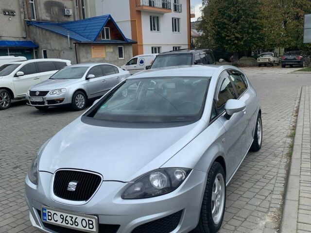 Серый Сеат Леон, объемом двигателя 1.9 л и пробегом 251 тыс. км за 6400 $, фото 1 на Automoto.ua